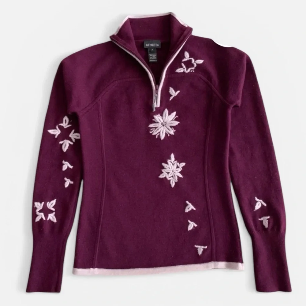 Athleta Wool Blend 1/4 Zip Pullover Sweater Plum Color White Embroidery Size L